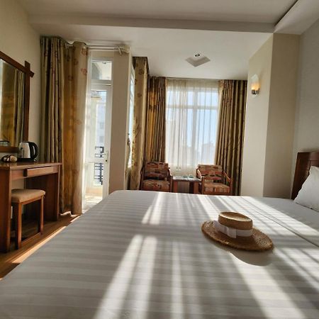 Golden Sea Hotel Nha Trang Exteriör bild